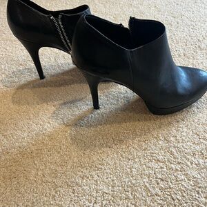 Vince Camuto Black Leather High Heel Ankle Booties with Side Zipper